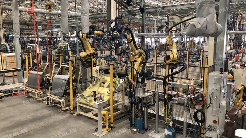 四門兩蓋生產(chǎn)線