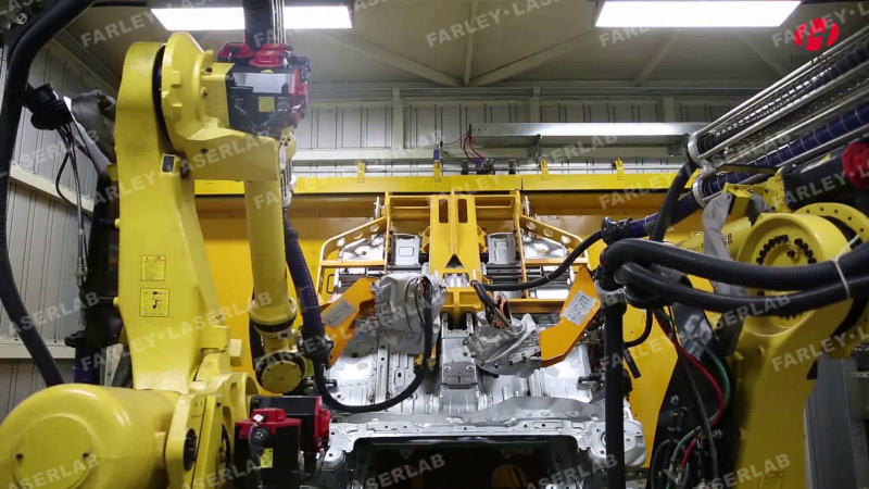 地板激光飛行焊